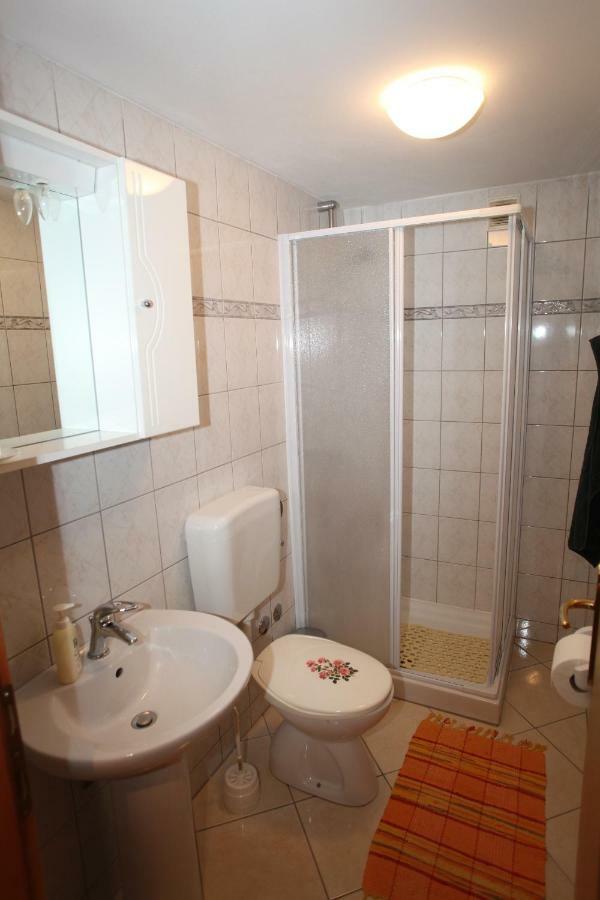 Accommodation Lily Vrana  Exterior foto